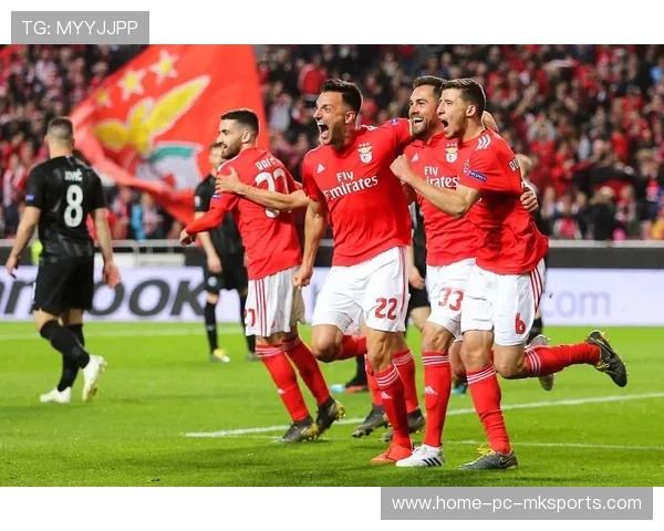 本菲卡门将多次神扑,力保球队胜利,本菲卡主帅 本菲卡门将多次神扑,力保球队胜利,本菲卡主帅