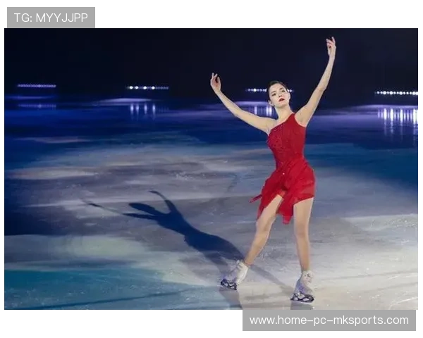 花样滑冰女皇重返赛场，跳跃难度震撼评委